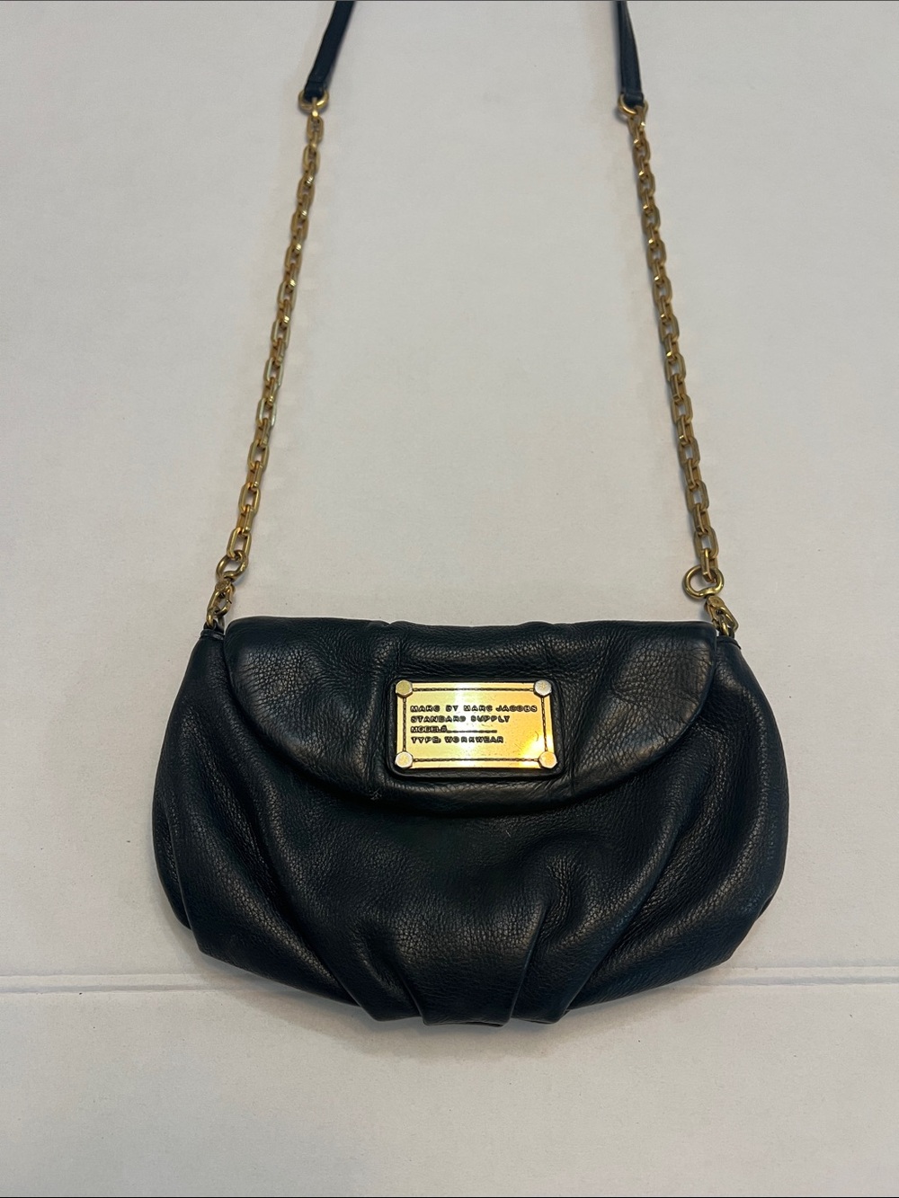 MARC JACOBS CLASSIC Q KARLIE BLACK PEBBLED LEATHER CHAIN CROSSBODY BAG - Picture 2 of 16